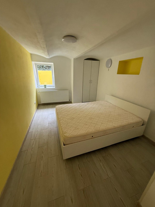Apartament la casă , str. G-ral Magheru-Sibiu!!