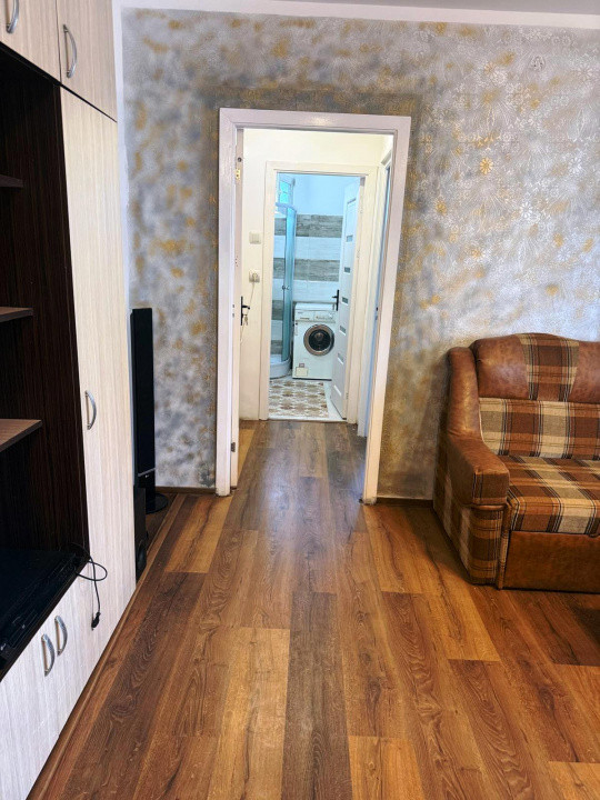 Apartament 2 camere, zona Terezian!