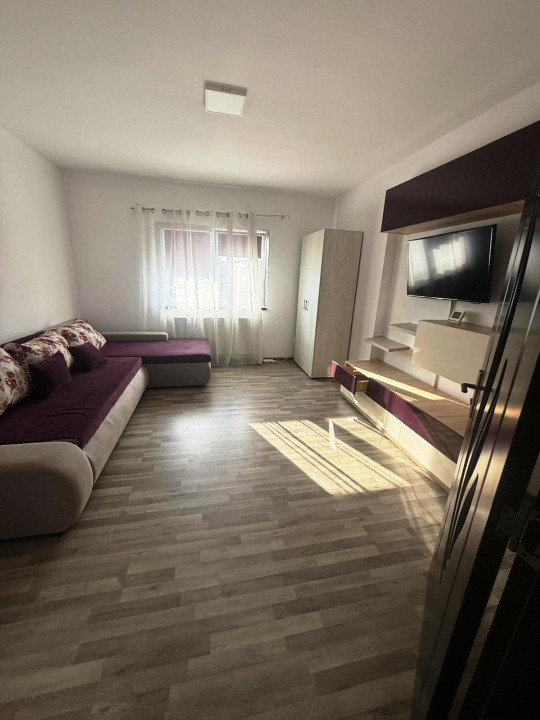 Apartament de inchiriat, zona Calea Cisnadiei(zona Mîndra)