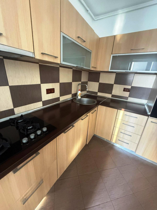 Apartament de inchiriat, zona Calea Cisnadiei(zona Mîndra)