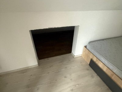 Apartament la mansardă Cartier ARHITECȚIOR!