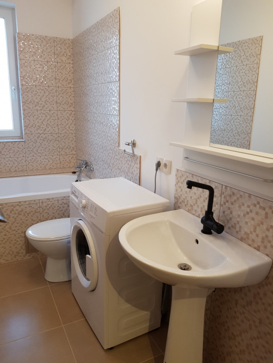 Apartament de inchiriat, zona Gușterița!!