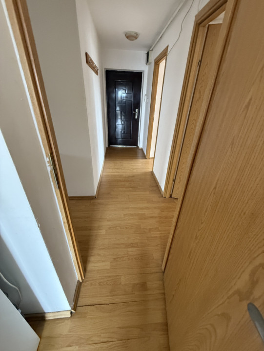 Apartament de închiriat!!