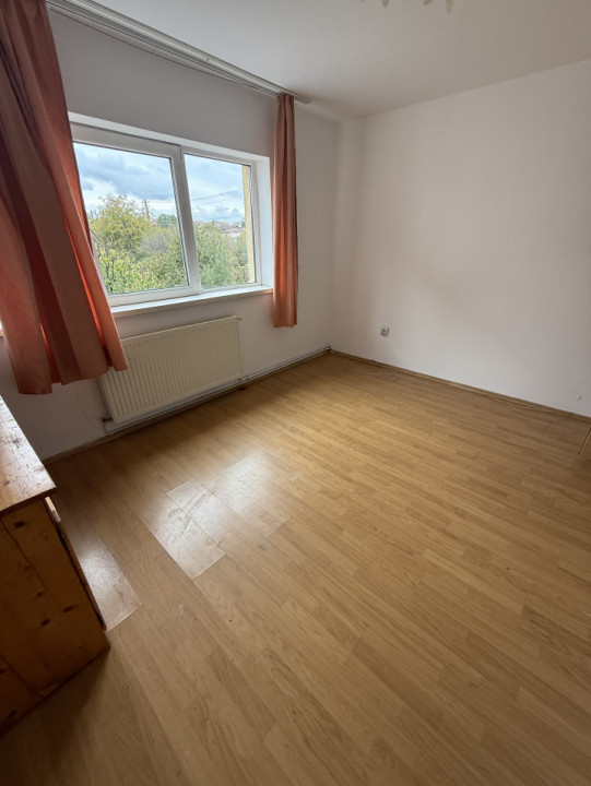 Apartament de închiriat!!