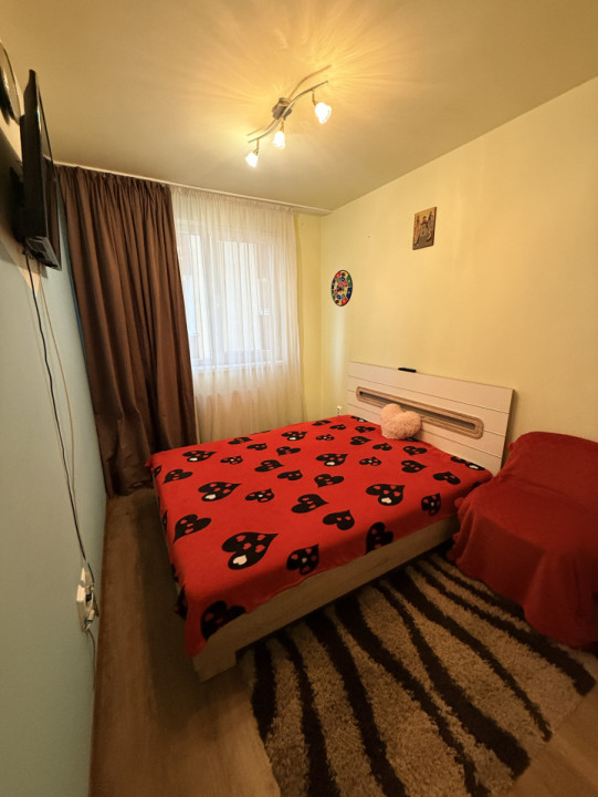 Apartament cu 3 camere 